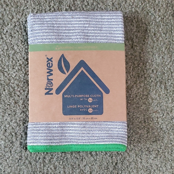 Norwex Other - Norwex Cleaning Cloth - Gray with Green Edge